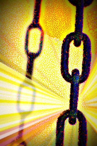 chain links colorrt.jpg